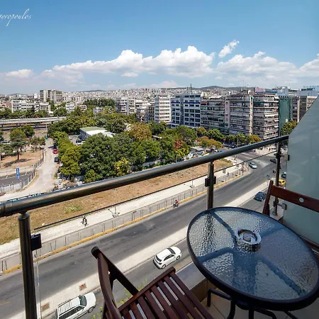Aslanis Luxury Suites -Theme Studio Anatoli