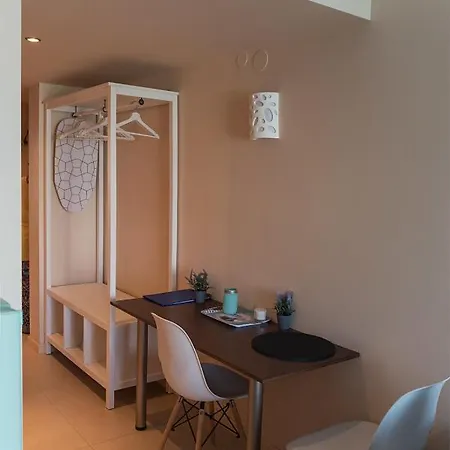 Aslanis Luxury Suites -Theme Studio Anatoli * Θεσσαλονίκη